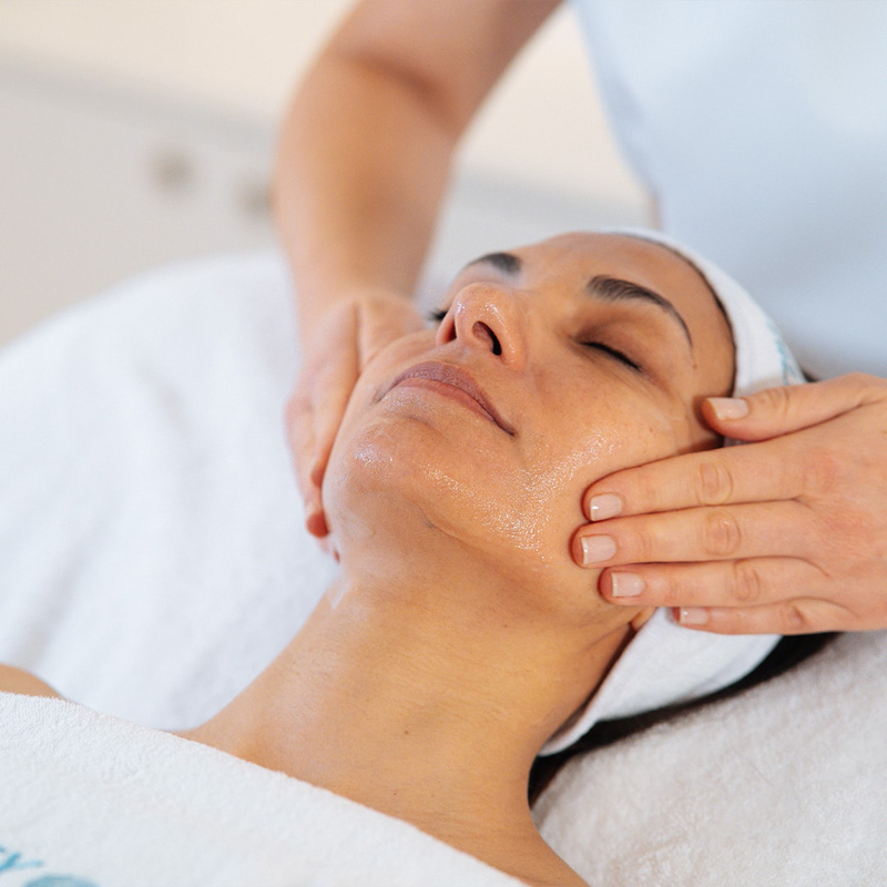 Behandlungen - Detox Lifting Treatment beauty hills - Kosmetikstudio Carolin